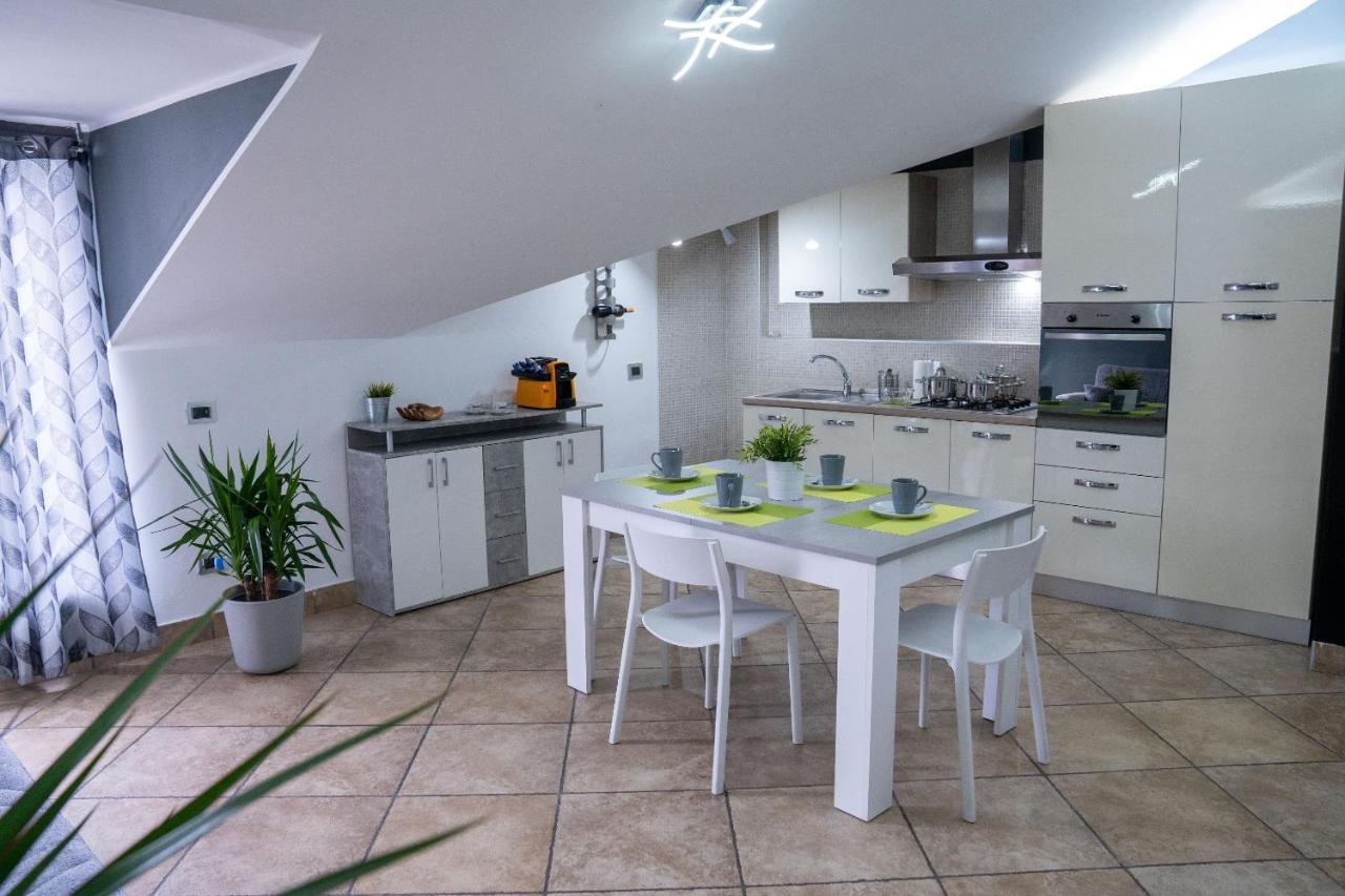 Attic A31 Apartament Rooftop Deluxe Santa Maria Capua Vetere Exterior photo